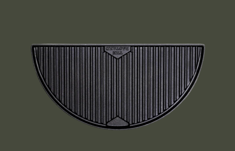 Bastard - cast iron griddle half-moon shape, size L